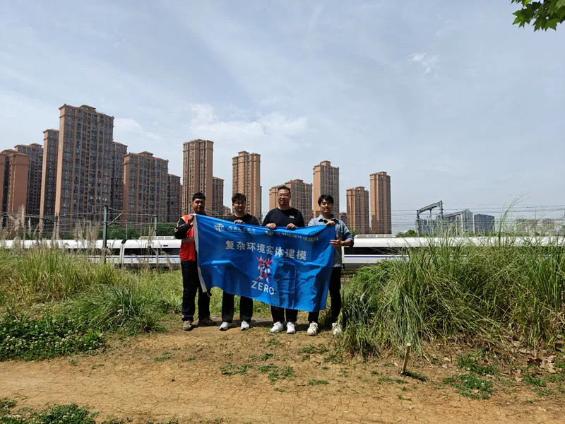 胡翰教授带队赴新都采集成昆线数据