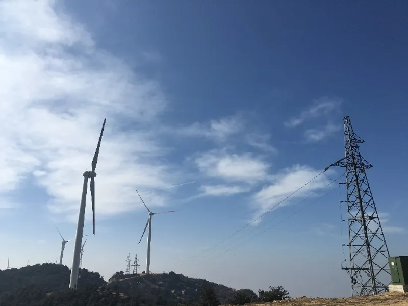小组研究生到夏县风电场进行专题踏勘