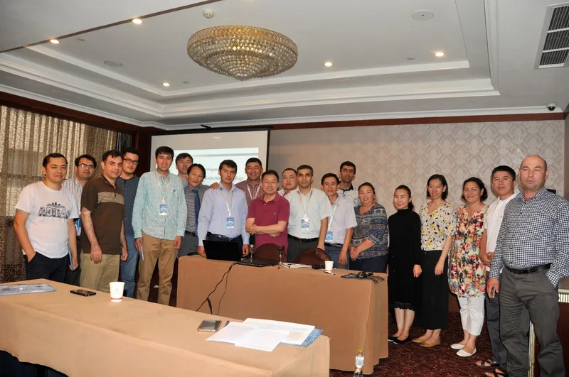 朱庆教授应邀在中亚区域防灾减灾技术应用培训班授课