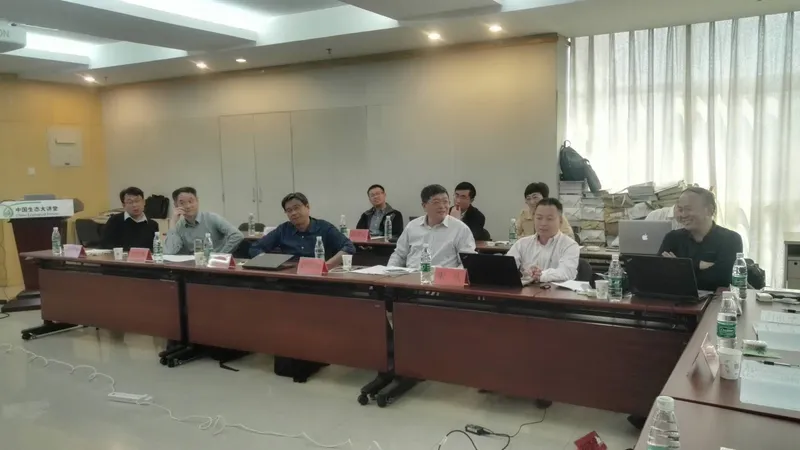 朱庆参加时空信息理论与技术交流研讨会