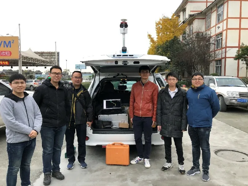 VGE团队进行车载扫描系统户外数据采集实践